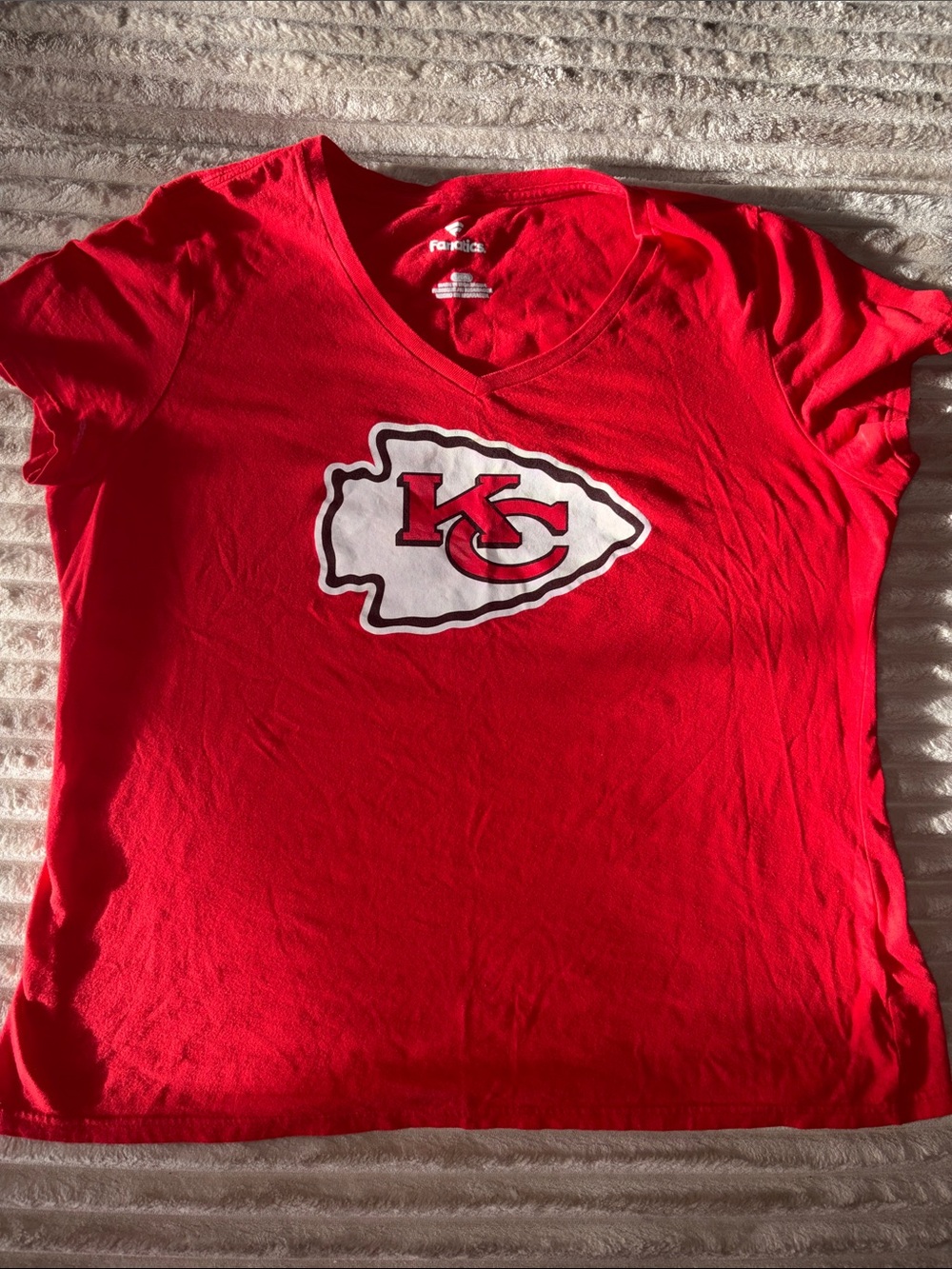 Kelce 87 Kansas City Chiefs Red V-Neck Logo T-Shirt size large